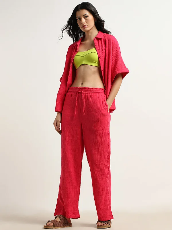 Wunderlove Magenta Textured Mid-Rise Cotton Beach Pants Stretch Fit Pants