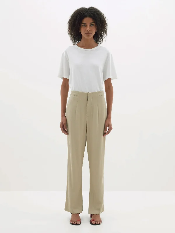 travel pant III Chic Capri Pants