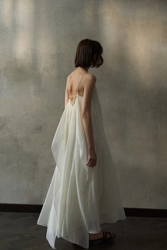 Fairy-like umbrella hem V-neck dress | 3 color