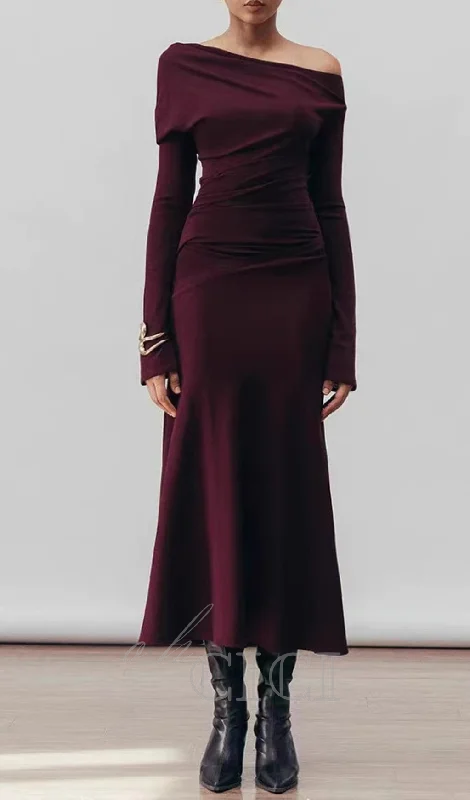 Aria Draped maxi Dress in burgundy Fashionable Button-Down Maxi Dress