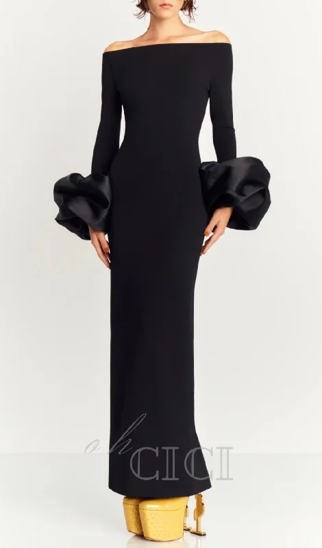 Olindan Off Shoulder Maxi Dress in Black Stylish Maxi Dress with Frills