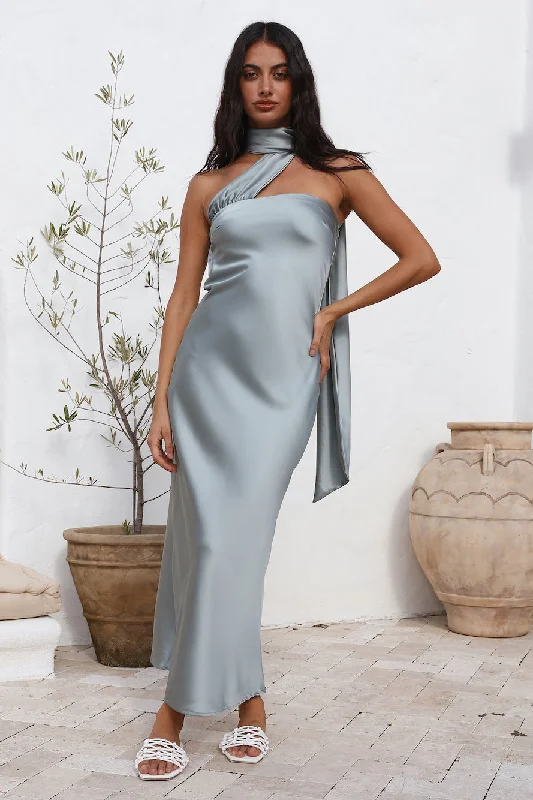 Over The Pond Maxi Dress Blue Chic Off-Shoulder Maxi Dress