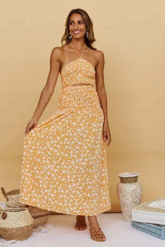 Sweet Citrus Maxi Dress Elegant Maxi Dress with Pockets