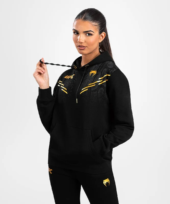 Sweatshirt à Capuche pour Femmes UFC Adrenaline by Venum Replica - Champion Cozy Warm Stylish Sweatshirt à Capuche pour Femmes UFC Adrenaline by Venum Replica - Champion Cozy Warm Stylish