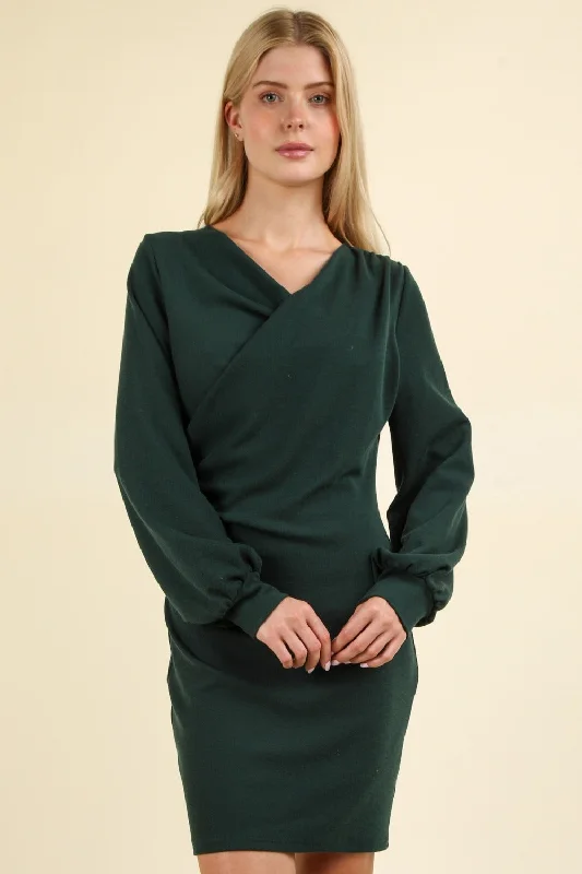 VERY J Ruched Detail Bodycon Mini Dress Fashionable Mini Dress with Pockets