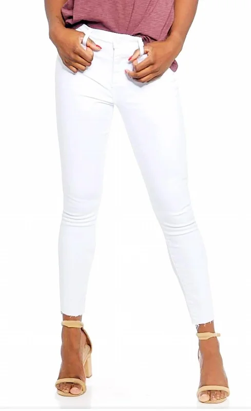 Distressed Skinny Jean In White Stylish Slim Fit Denim