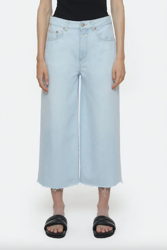 Lyna Wide Cropped Jeans In Light Blue Casual Light Wash Jeans