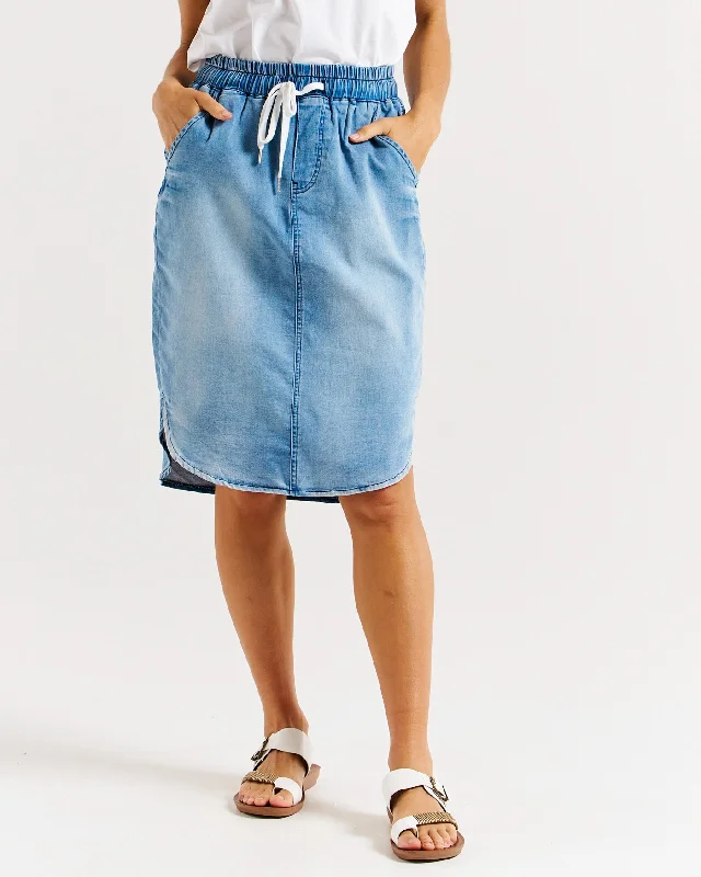 Alina Denim Skirt - Denim Blue ruffled skirt detail