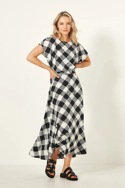 LEMON TREE Valeria Skirt leather skirt sleek