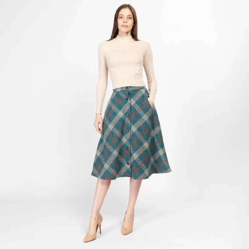 Medium 80s Woolrich Blue Plaid Wool Midi Skirt 27.5" corduroy skirt comfortable